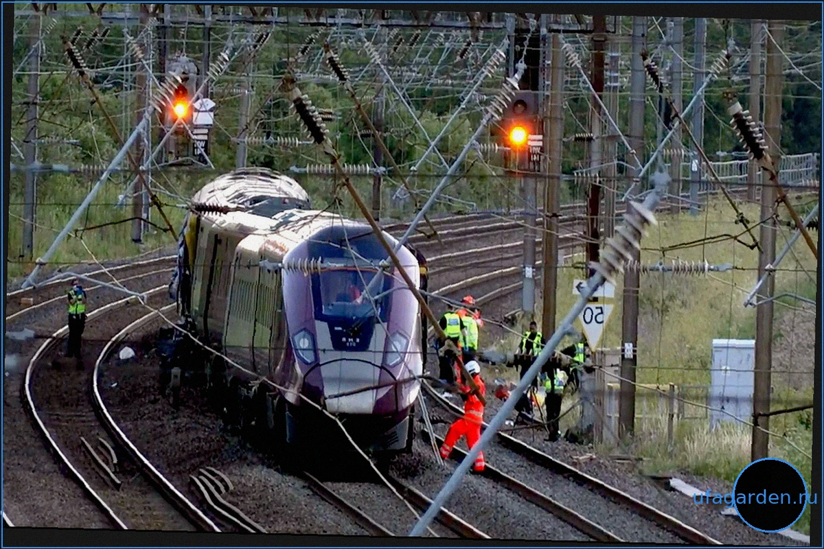 Zugverkehr eingestellt: Ein Toter und dutzende Verletzte bei Zugunglück in England